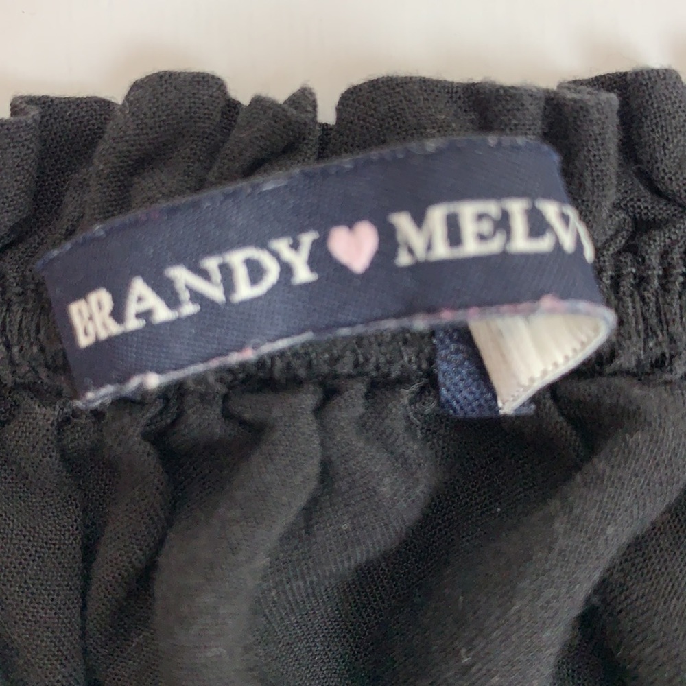 🌟 SOLD 🌟 BRANDY MELVILLE - Off The Shoulder Top - Picture 5 of 7
